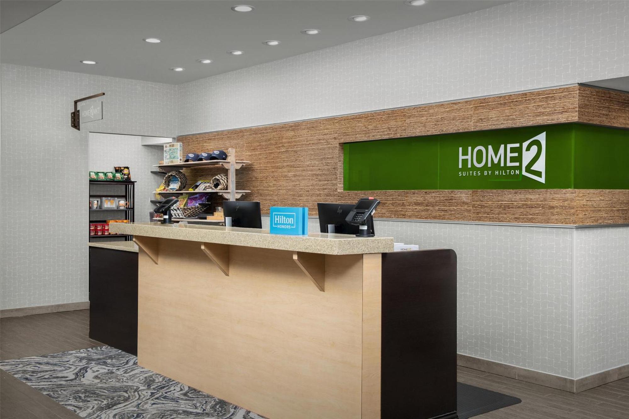 Hotel Home2 Airport